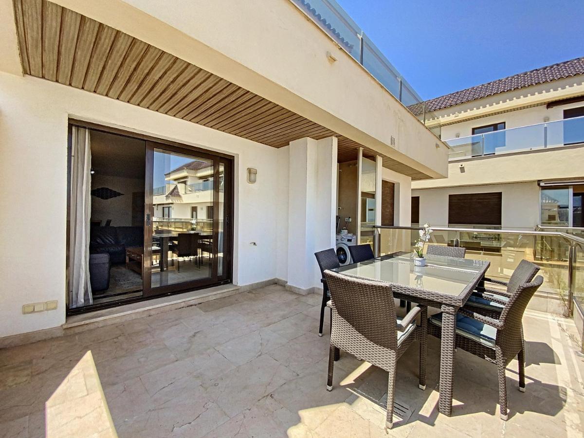 Lovely Apartment With Pool & Sea Views - Marina Del Castillo 2129 Manilva Extérieur photo